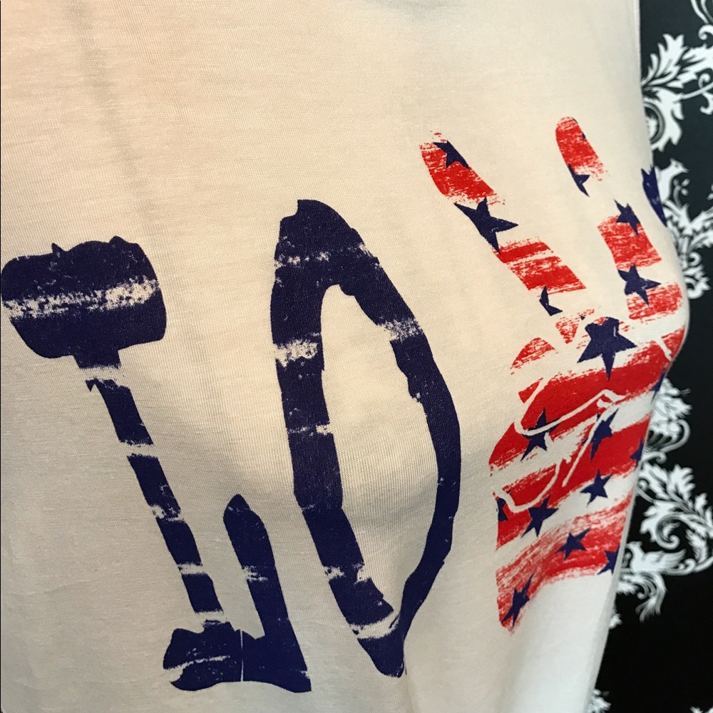 🍀 NWT! Love U.S.A  🇺🇸 Peace sign Tank! ✌🏻 - Picture 6 of 7