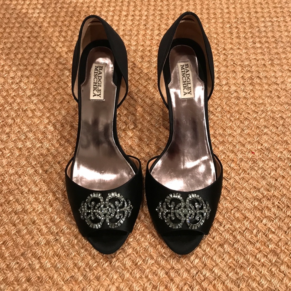 ONCE WORN Badgley Mishka Salsa Pumps