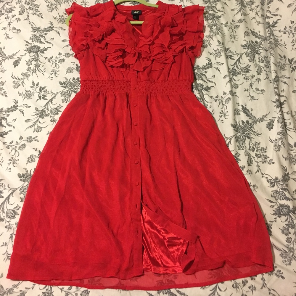 Button down ruffled red mini