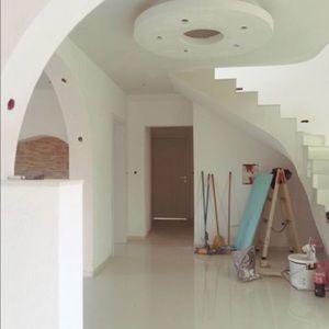 Meet your Posher, Fikriya