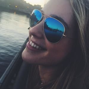 Meet your Posher, Candace