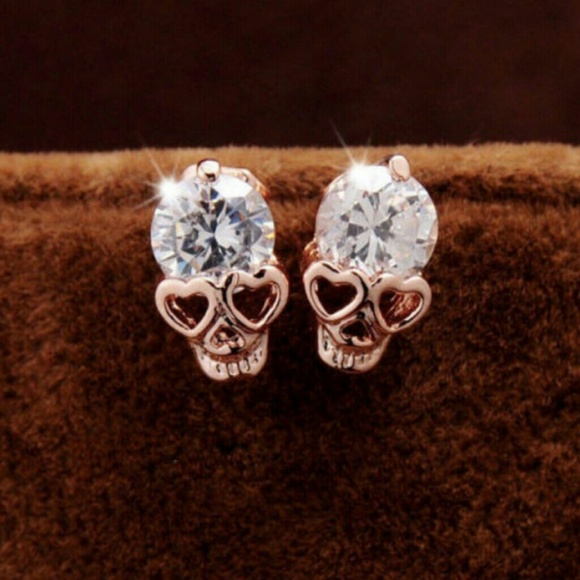 Brand New Rose Gold Tiny Crystal Skull Earrings - Picture 2 of 5
