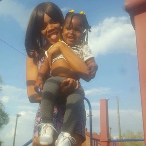 Meet your Posher, Brittney