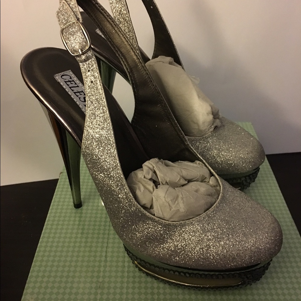 Pre owned high hill shoes