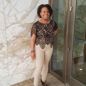 Meet your Posher, Annitra