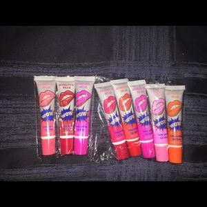 WOW Romantic Bear Long Lasting Lip Color