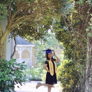 Meet your Posher, Hazelle