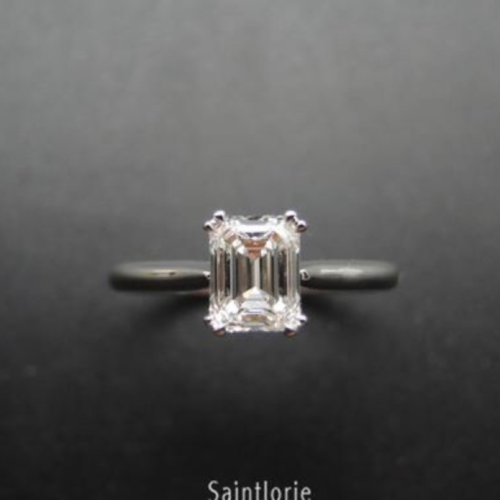 1 Carat Emerald Cut Diamond Engagement Ring