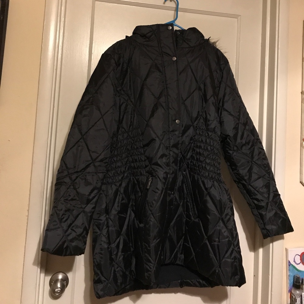 Puffy coat with fur hood!