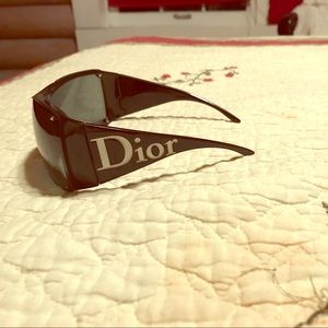 Dior sun glasses original