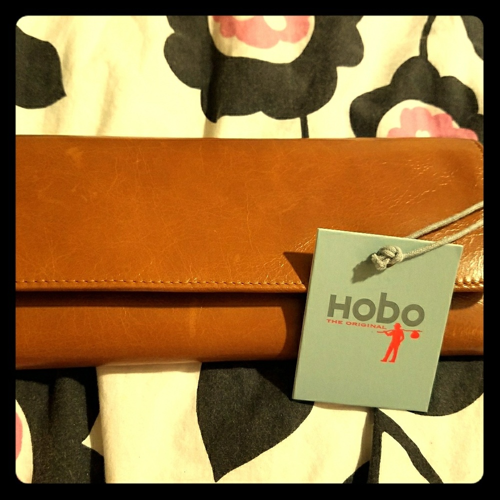 Hobo International Sadie Tri-fold wallet, Caramel