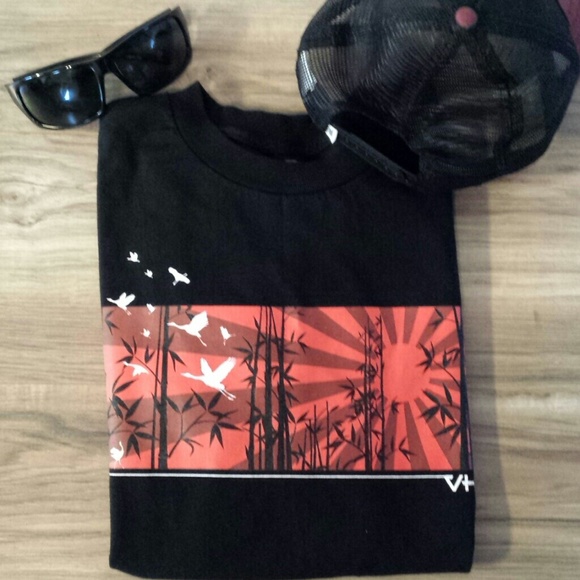 Aloha Other - Aloha Mens T-shirt Cranes Bamboo Size Medium Black