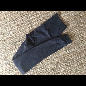 Lululemon dark grey high waisted ankle leggings.