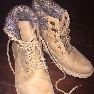 VINTAGE CLIFF BOOTS