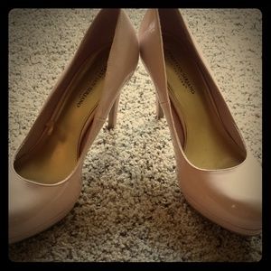 Pink pumps