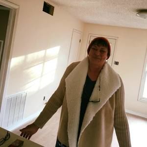 Meet your Posher, Bernadette