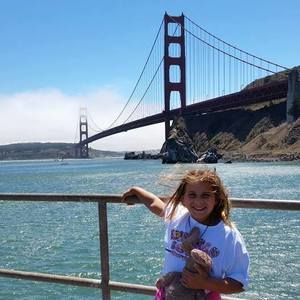 Meet your Posher, Lois