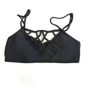 Issa de Mar Hina top in black