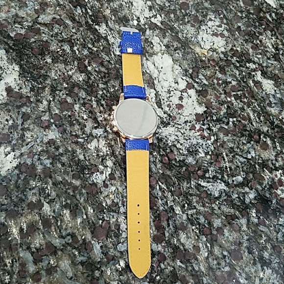 Geneva watch -NWT - Picture 7 of 8