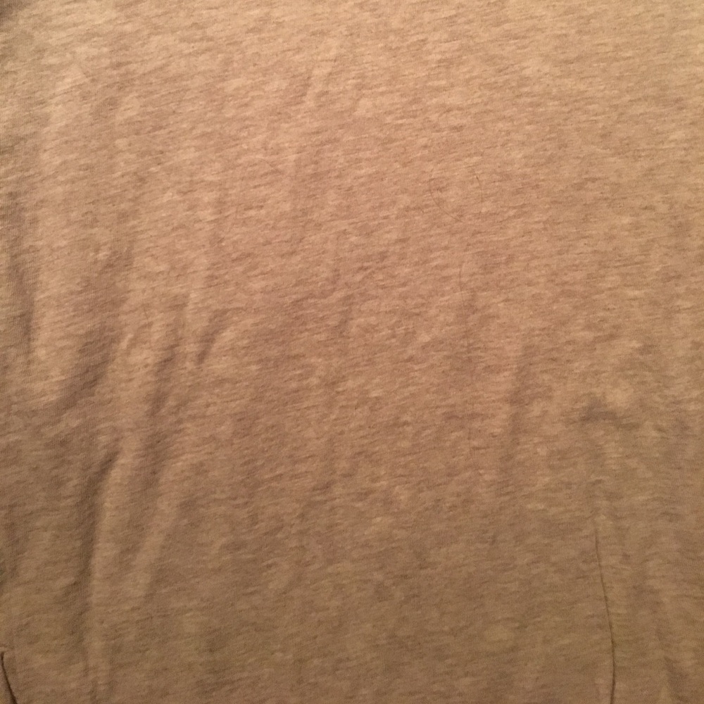 Basic tan tshirt - Picture 2 of 3