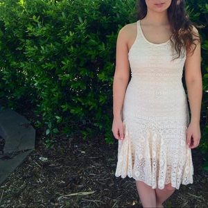 ✨FINAL SALE✨ lace dress Altard State