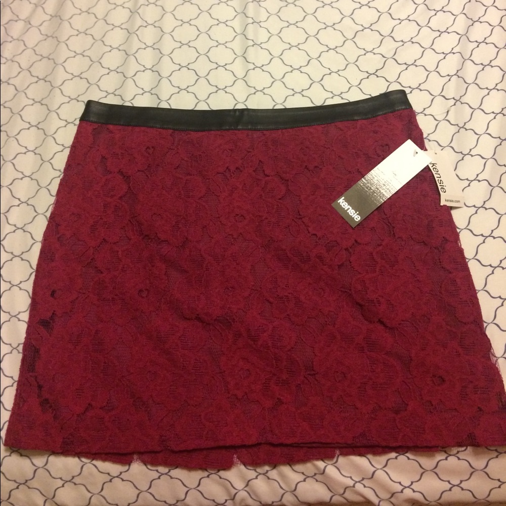 KENSIE magenta lace skirt.