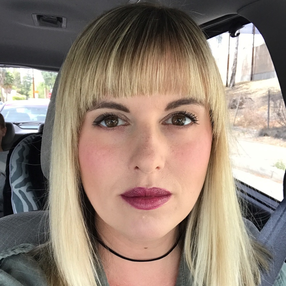 Meet your Posher, Elaina