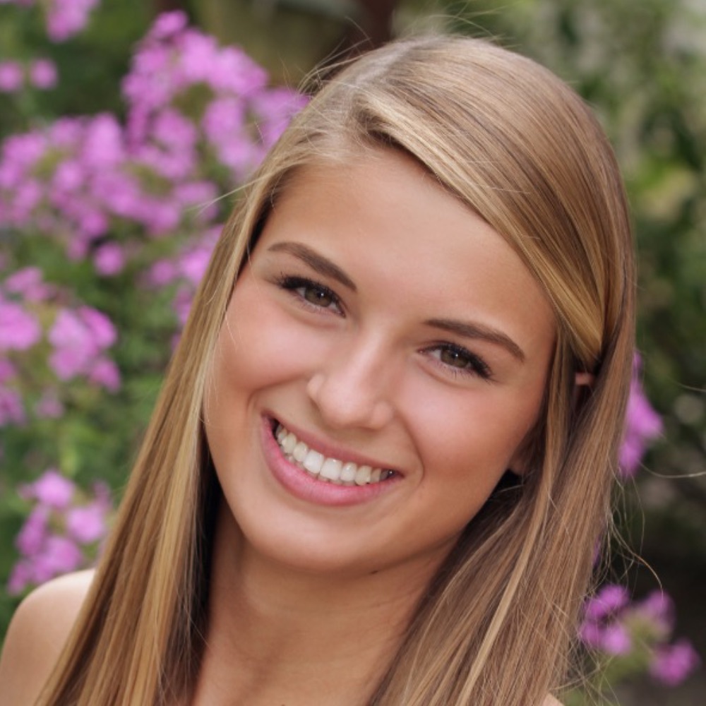 Meet your Posher, Hannah