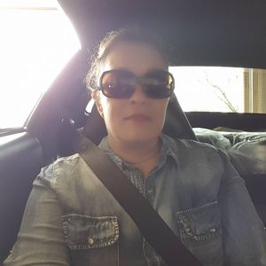 Meet your Posher, Lyndra