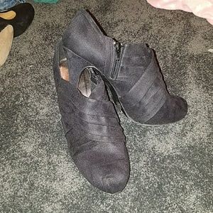 3 inch black suede heels