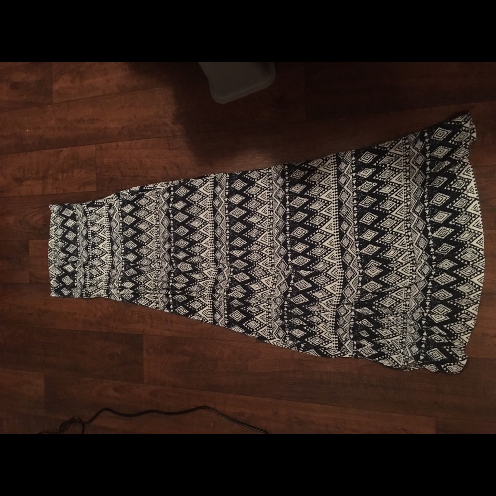 Maxi skirt