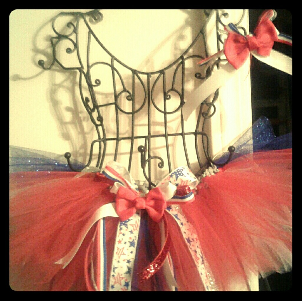Custom made  Tu Tu's (Newborn to Adult)