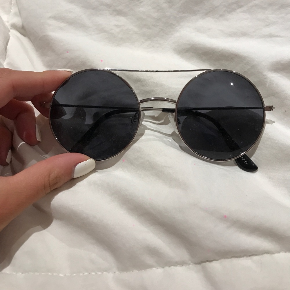 Round Sunglasses