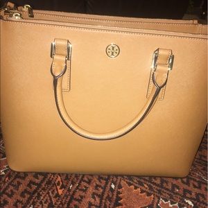Tory Burch Robinson tote