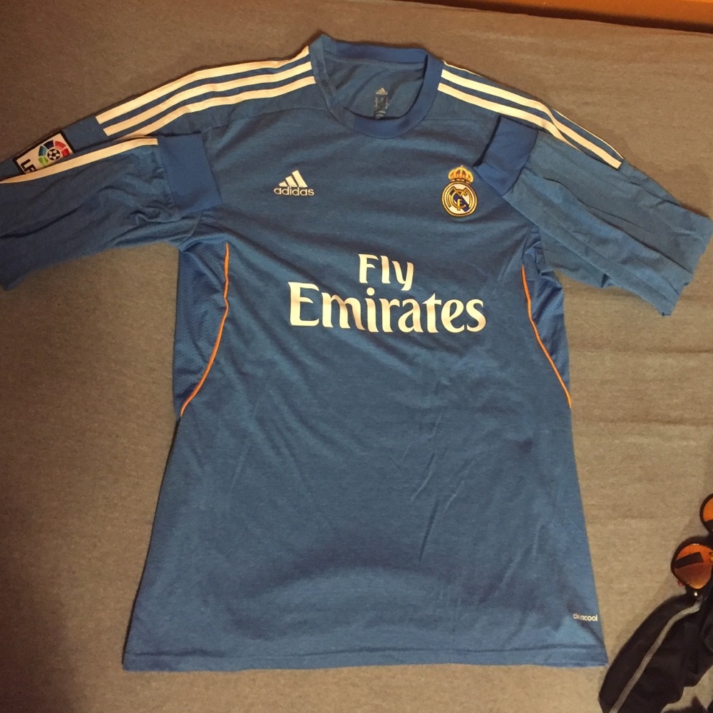 2013-2014 long sleeve Real Madrid away jersey