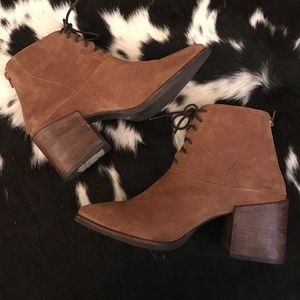 Matisse suede boots