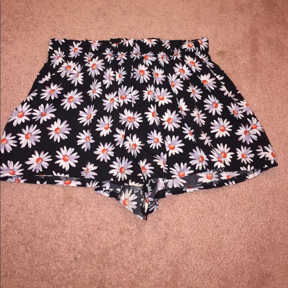S/M Flower print Papya shorts