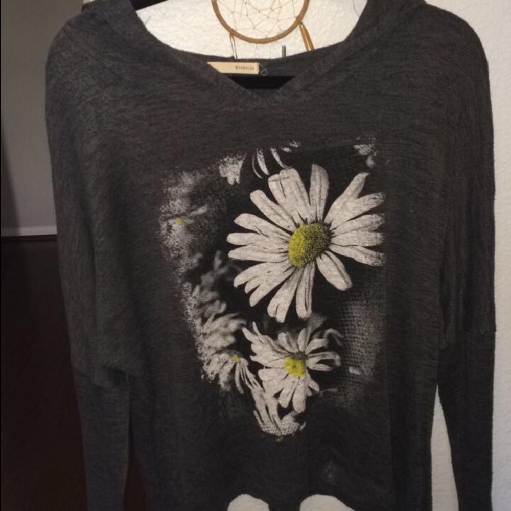 Thin long sleeve with a hood