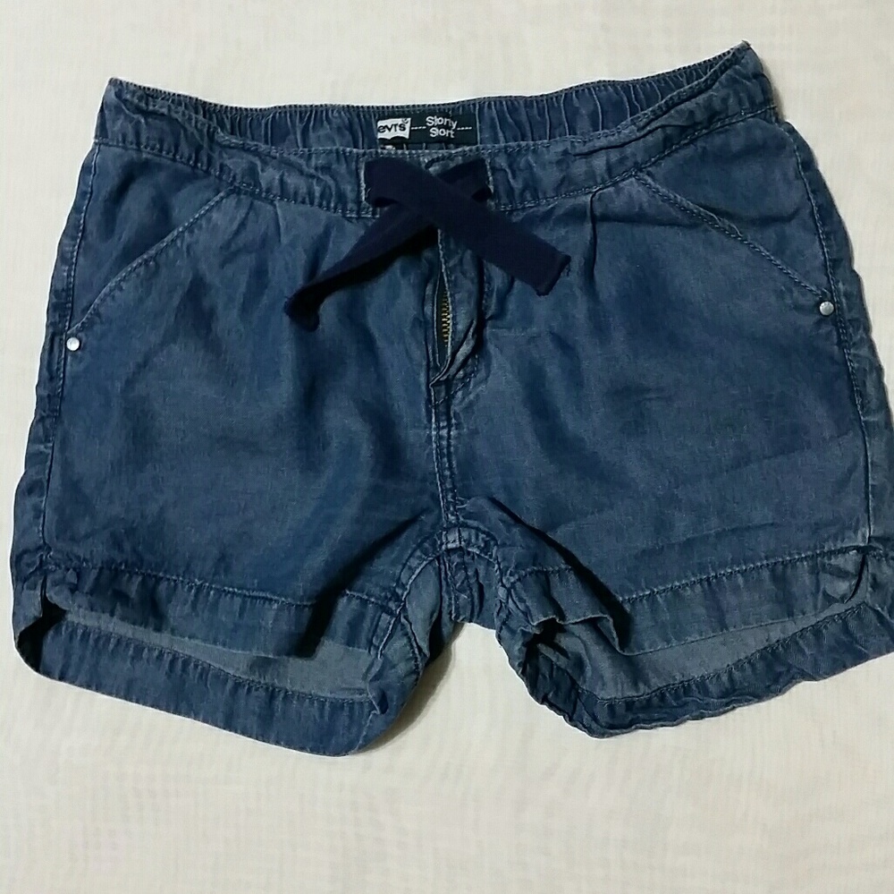 Levi's Shorts