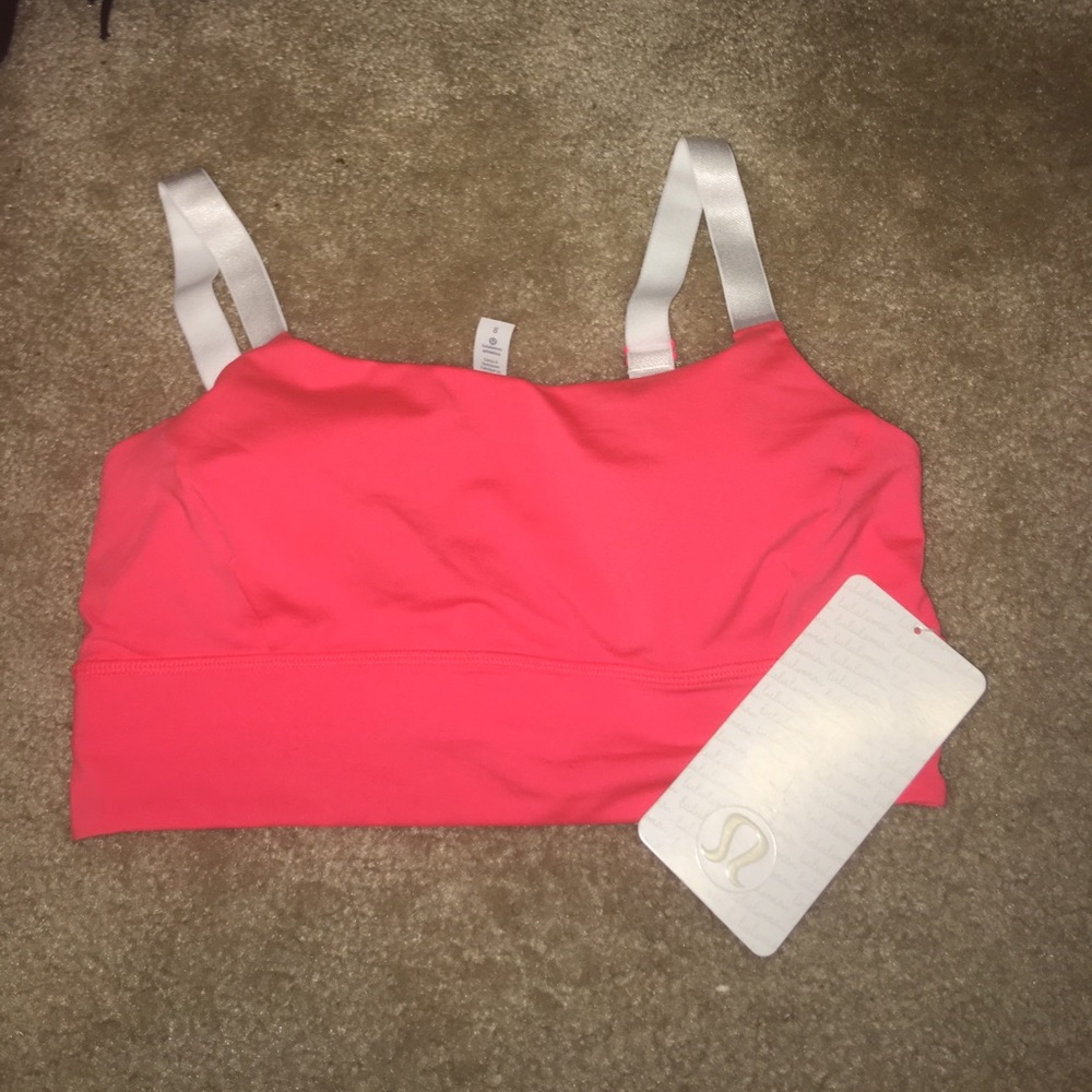 BRAND NEW lulu sports bra