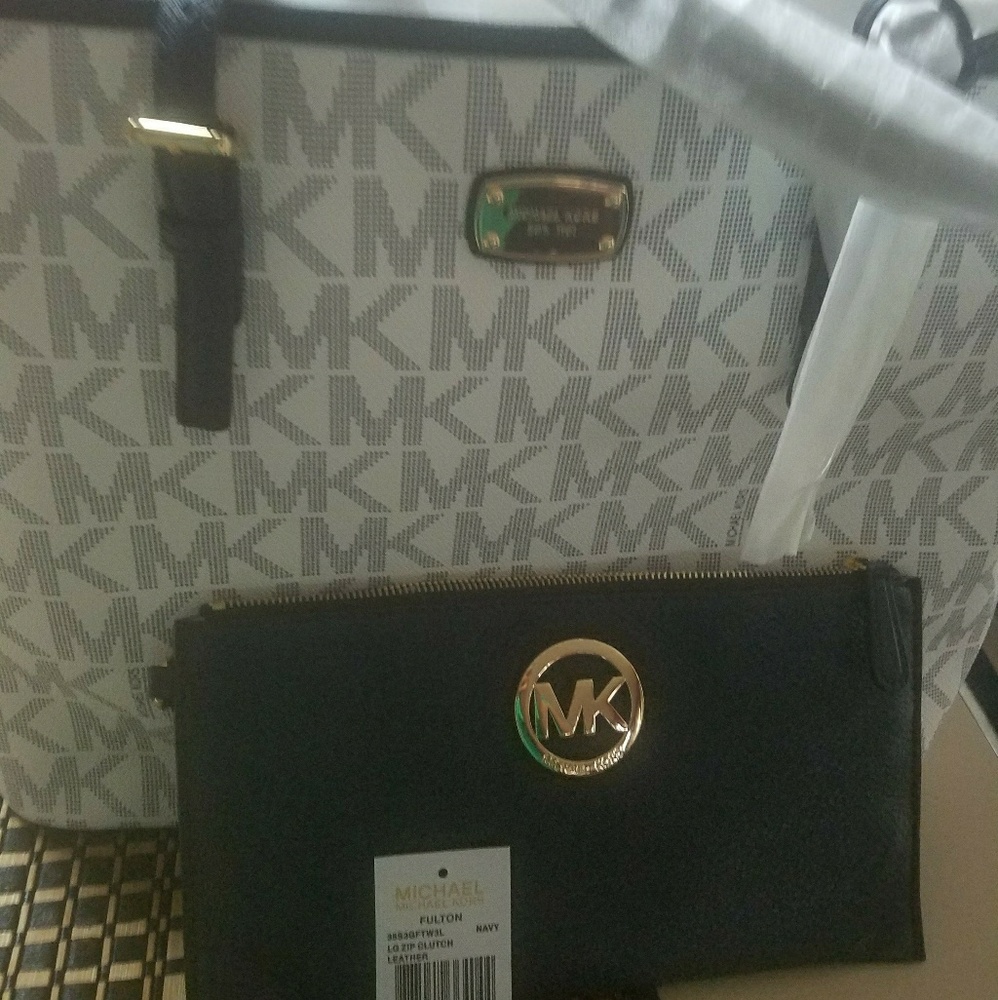 Michael Kors Dark Blue Lining