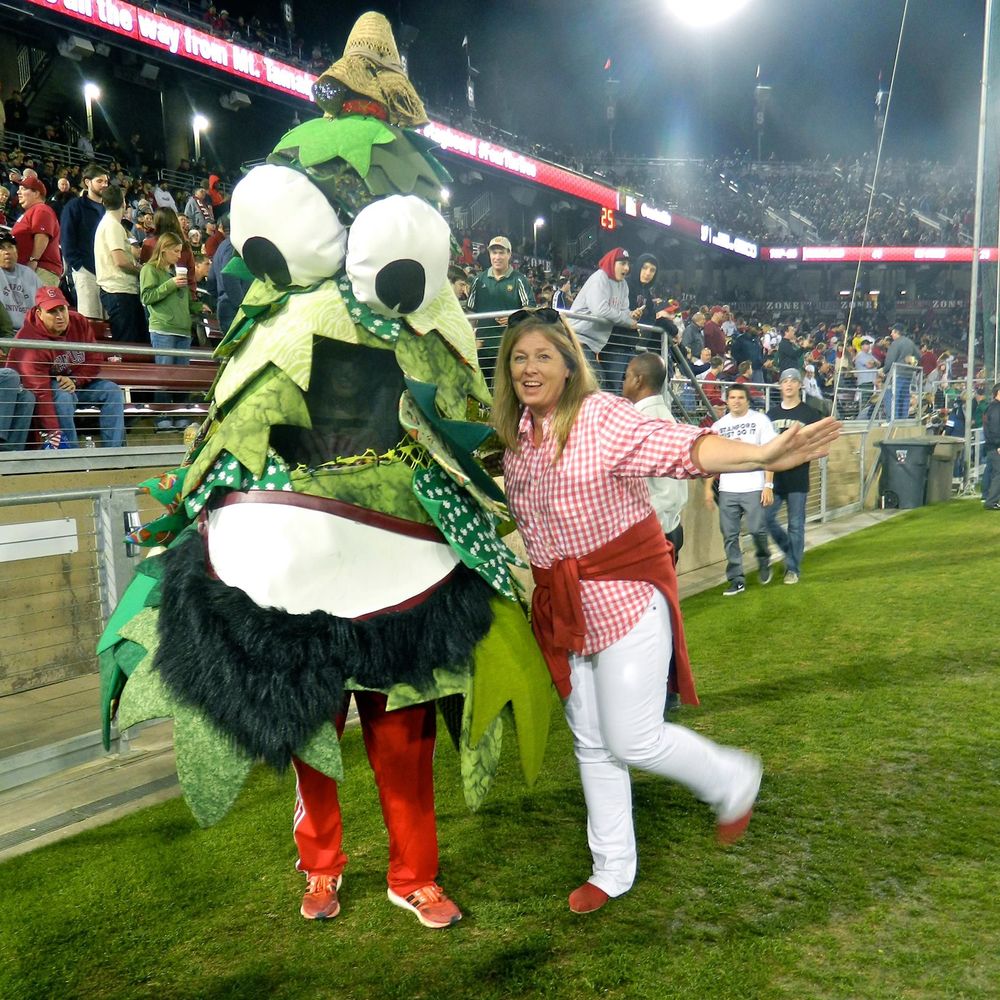 Meet your Posher, Laura