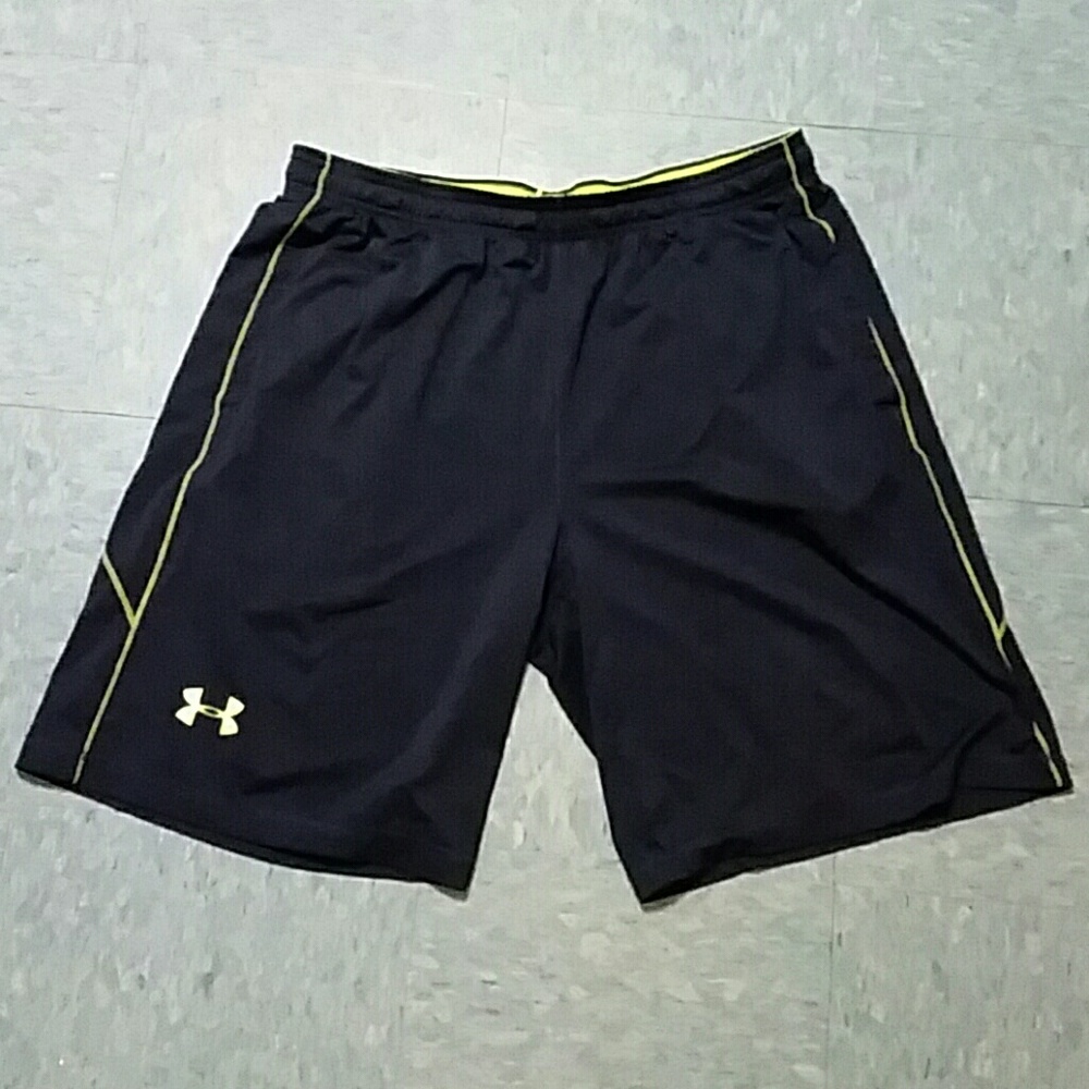 Navy blue/Lime athletic shorts