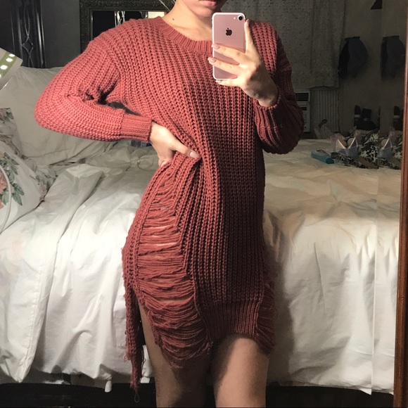 Dresses & Skirts - Coral Unraveled Sweater Dress