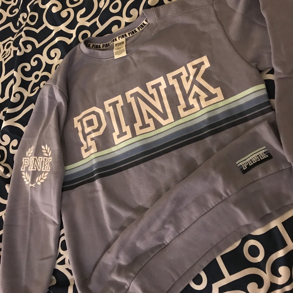 VS Pink Boyfriend Crew