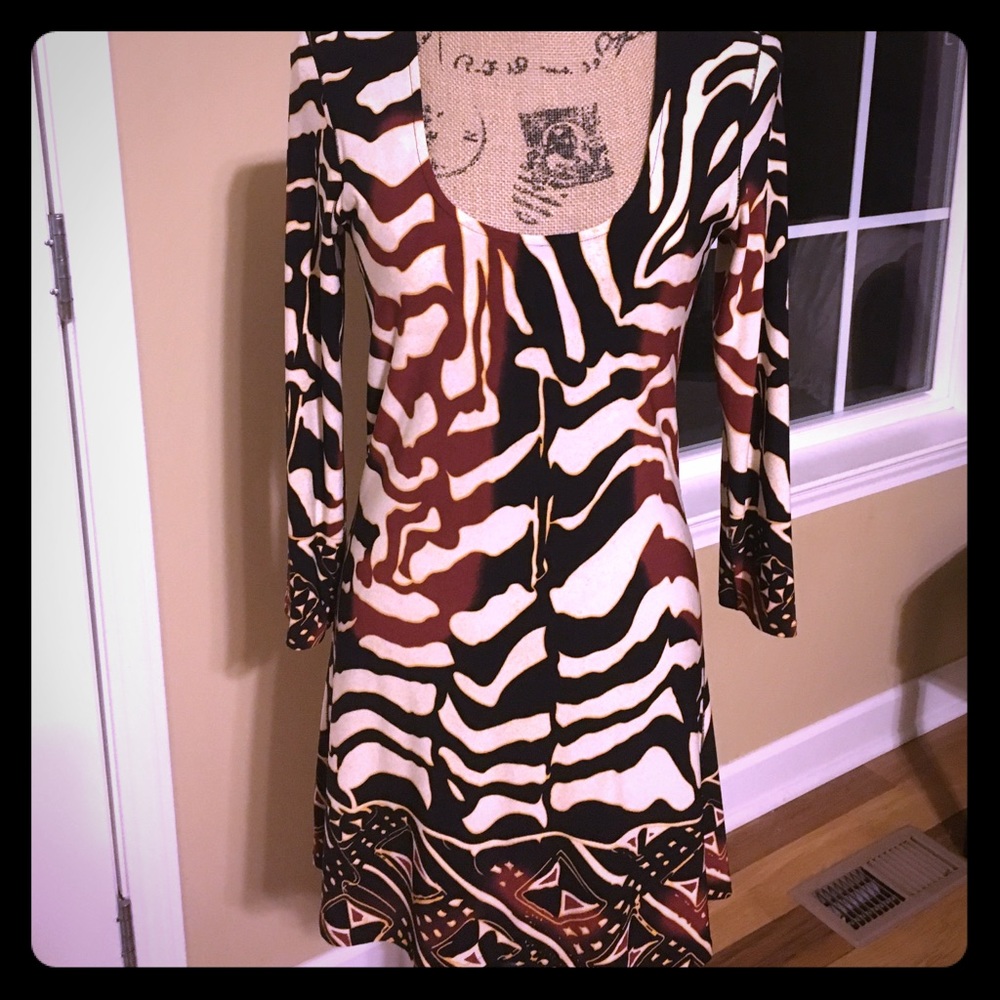 Evoorro Dress