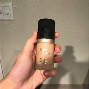 Too Faced Foundation