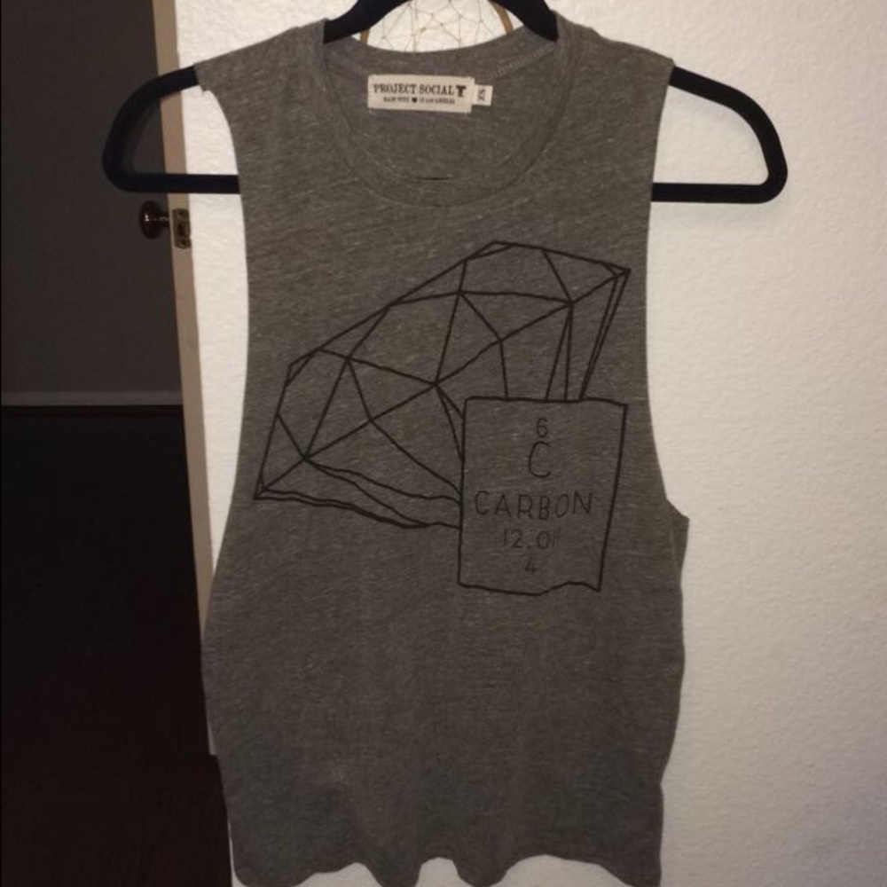 Graphic muscle tee