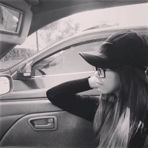 Meet your Posher, Nhu