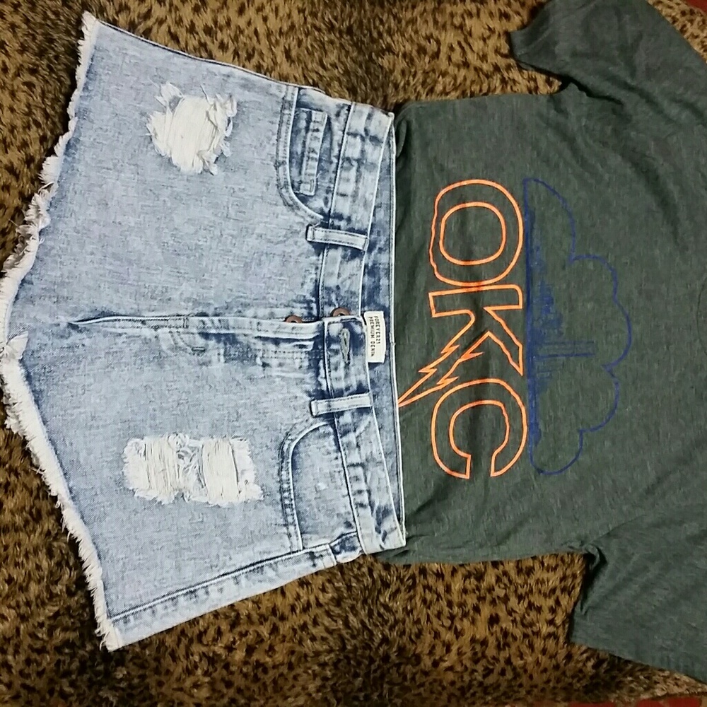 Forever 21 premium denim distressed shorts